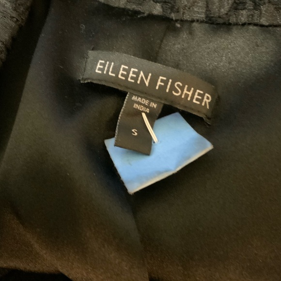 Eileen Fisher silk blazer. Size S - Picture 7 of 8